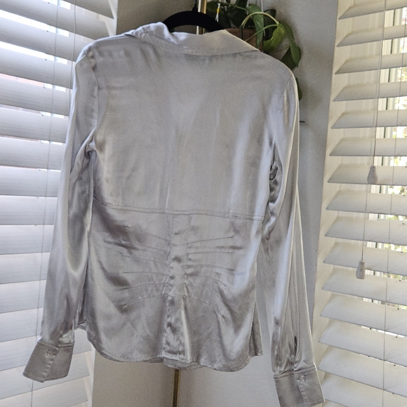 Caché Vintage Silk Animal Print  or Grey Individual Blouse - Picture 8 of 9